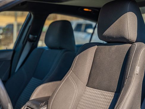 Used 2019 Dodge Charger SXT image 24