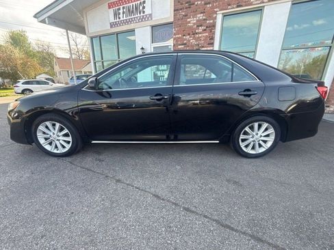 Used 2012 Toyota Camry XLE image 8