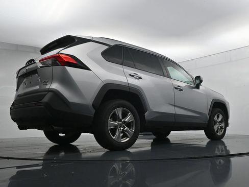 Used 2024 Toyota RAV4 XLE AWD/4WD image 23