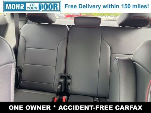 Used 2024 Chevrolet Traverse Z71 w/ LPO, Floor Liner Package AWD/4WD image 37