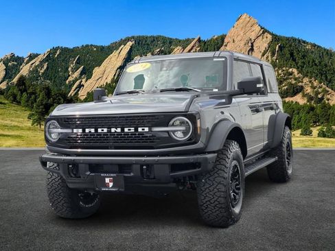 Used 2024 Ford Bronco Wildtrak AWD/4WD image 3
