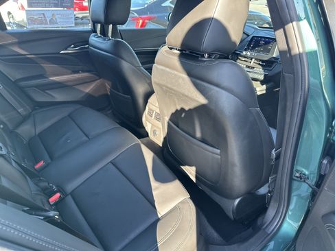 Used 2025 Cadillac CT4 Premium Luxury image 16