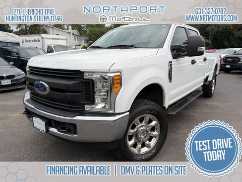 Used 2017 Ford F250 XL w/ Power Equipment Group AWD/4WD image 1