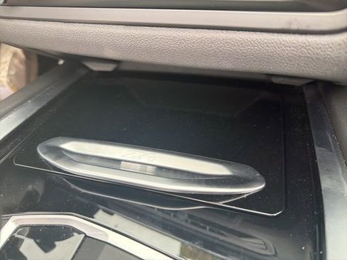 Used 2022 BMW Z4 M40i w/ Premium Package image 34