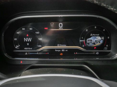 Used 2023 GMC Yukon XL SLT image 21