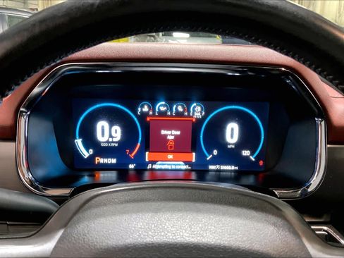 Used 2021 Ford F150 Lariat w/ Equipment Group 502A High image 26