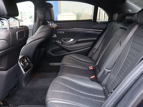 Used 2019 Mercedes-Benz S 560 4MATIC Sedan image 10