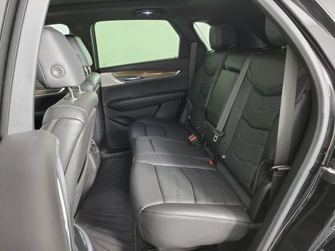 Certified 2023 Cadillac XT5 Sportv w/ Platinum Package AWD/4WD image 12
