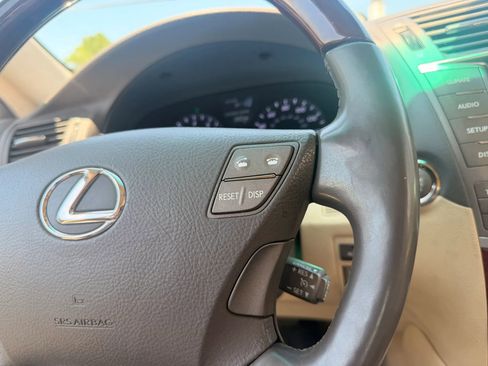 Used 2011 Lexus LS 460 L w/ Luxury Pkg AWD/4WD image 17
