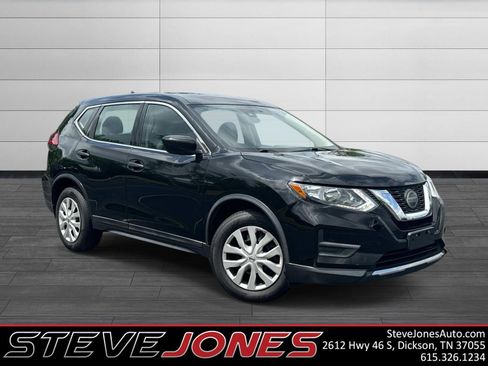 Used 2020 Nissan Rogue S FWD image 1