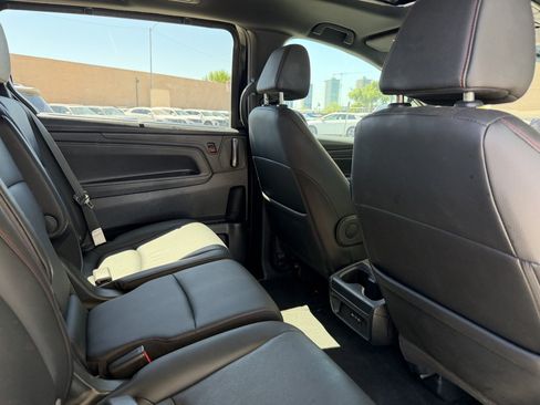 Used 2025 Honda Odyssey Sport-L image 40