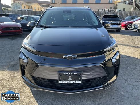 Used 2022 Chevrolet Bolt EUV LT w/ Convenience Package image 86