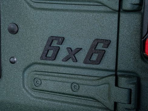 Used 2019 Jeep Wrangler Unlimited Sport S image 32