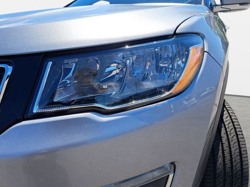 Used 2020 Jeep Compass Limited AWD/4WD image 28