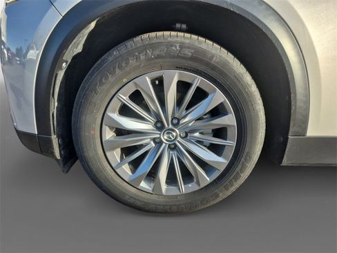 Used 2024 MAZDA CX-90 3.3 Turbo w/ Preferred Plus image 14