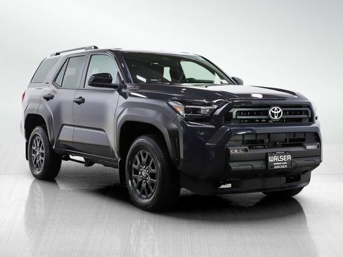 Used 2025 Toyota 4Runner SR5 image 7