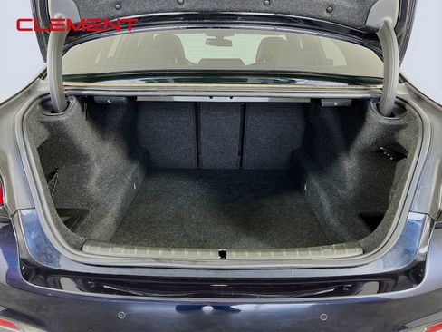Used 2018 BMW 540i xDrive AWD/4WD image 10