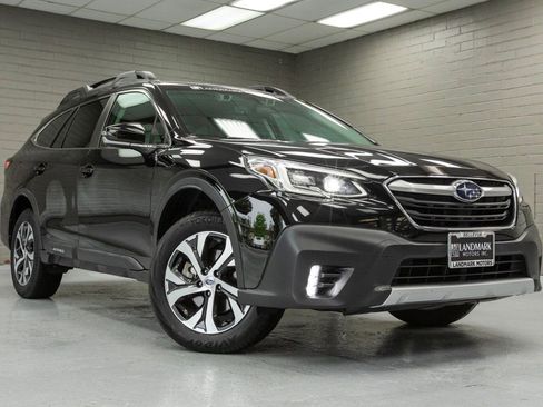 Used 2021 Subaru Outback Limited image 1