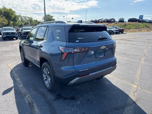 New 2026 Chevrolet Equinox LT w/ Convenience Package II image 9