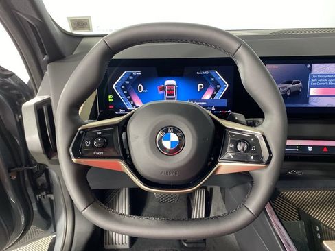 Used 2025 BMW X3 xDrive30i w/ Premium Package image 11