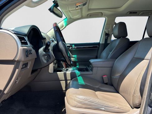 Used 2017 Lexus GX 460 Premium AWD/4WD image 10