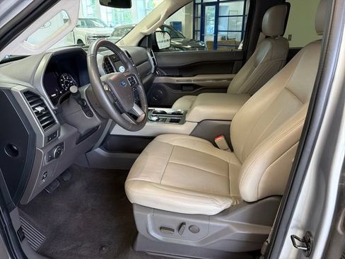 Certified 2020 Ford Expedition XLT w/ Equipment Group 202A RWD image 9
