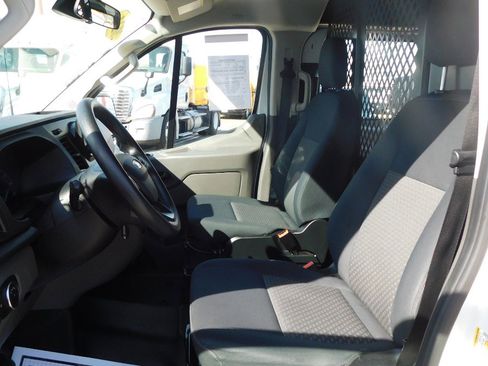 Used 2024 Ford Transit 250 Low Roof w/ Exterior Upgrade Package image 7