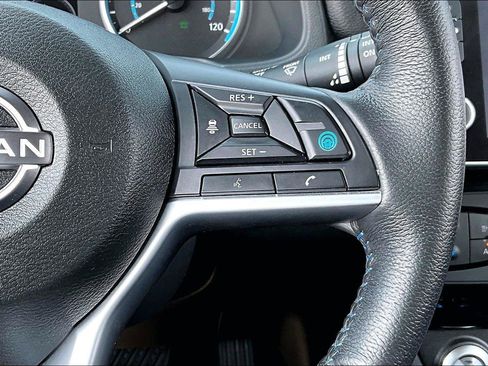 Used 2024 Nissan Leaf SV Plus FWD image 12