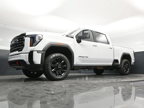 Used 2025 GMC Sierra 2500 AT4 AWD/4WD image 58