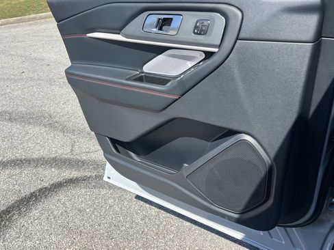 New 2026 Ford Explorer ST RWD image 14