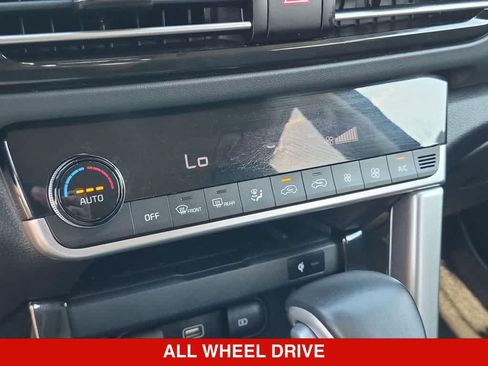Used 2023 Kia Seltos SX AWD/4WD image 30