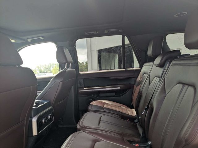 Used 2023 Ford Expedition Max Limited RWD image 14