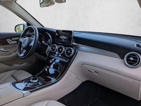 Used 2017 Mercedes-Benz GLC 300 image 16