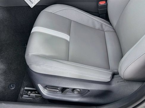 New 2026 Toyota Camry SE FWD image 23