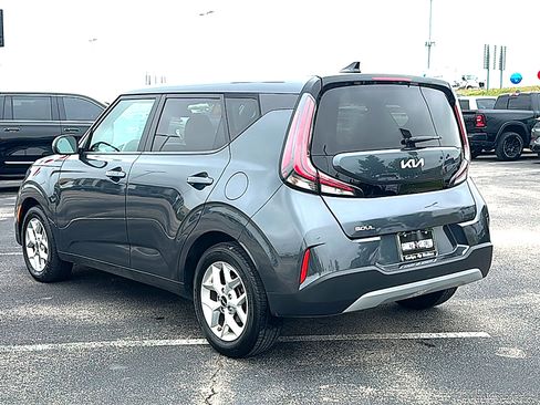 Used 2024 Kia Soul LX w/ Option Group 015 FWD image 6