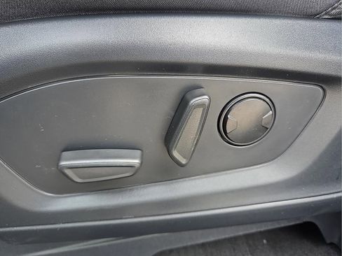 New 2026 Ford Explorer Active image 17