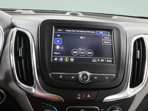 Used 2024 Chevrolet Equinox LS w/ LS Convenience Package AWD/4WD image 11