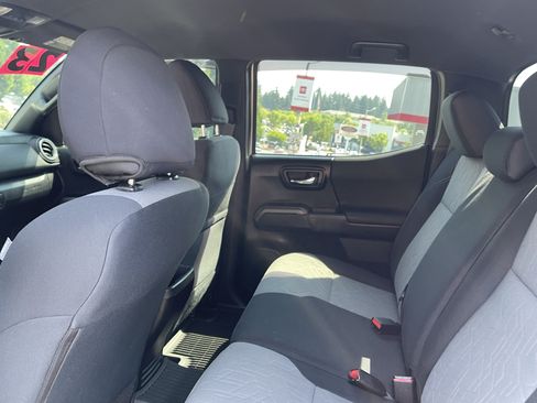 Certified 2023 Toyota Tacoma TRD Off-Road w/ Black Out Package (TMS) AWD/4WD image 14