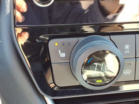 New 2026 Toyota Grand Highlander XLE image 14