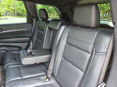 Used 2020 Jeep Grand Cherokee Trailhawk w/ Trailhawk Luxury Group AWD/4WD image 17
