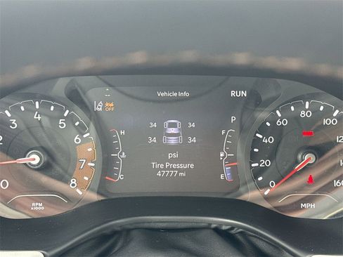 Used 2022 Jeep Compass Limited image 10