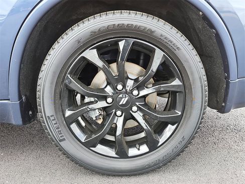 Used 2020 Dodge Durango SXT image 38