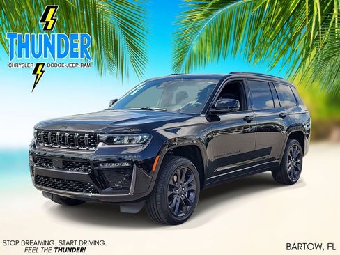 New 2026 Jeep Grand Cherokee L Limited AWD/4WD image 2