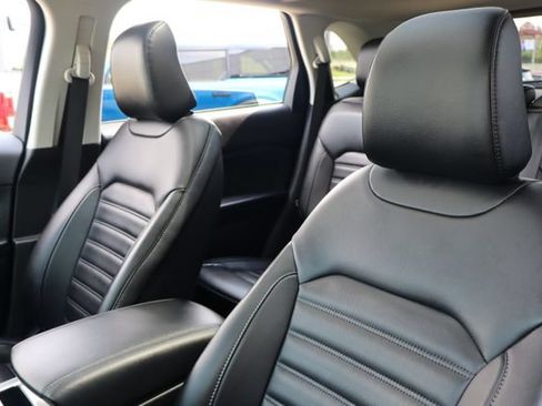 Used 2024 Ford Edge SEL w/ Convenience Package AWD/4WD image 17
