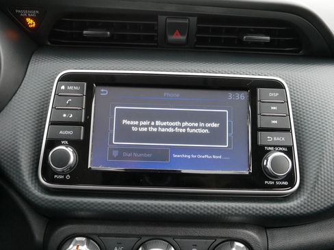 Certified 2021 Nissan Kicks S image 30