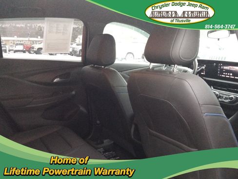 Used 2024 Buick Envista Sport Touring w/ Convenience I Package image 27