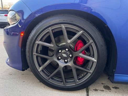 Used 2019 Dodge Charger Scat Pack w/ Technology Group image 31