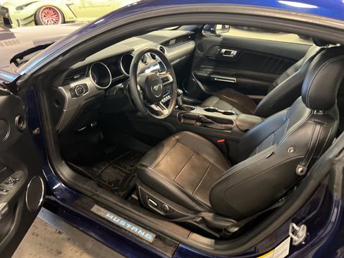 Used 2019 Ford Mustang GT Premium RWD image 10