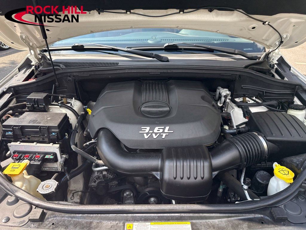 Used 2012 Jeep Grand Cherokee Overland AWD/4WD image 39