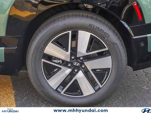 New 2026 Hyundai Ioniq 9 SEL AWD/4WD image 11
